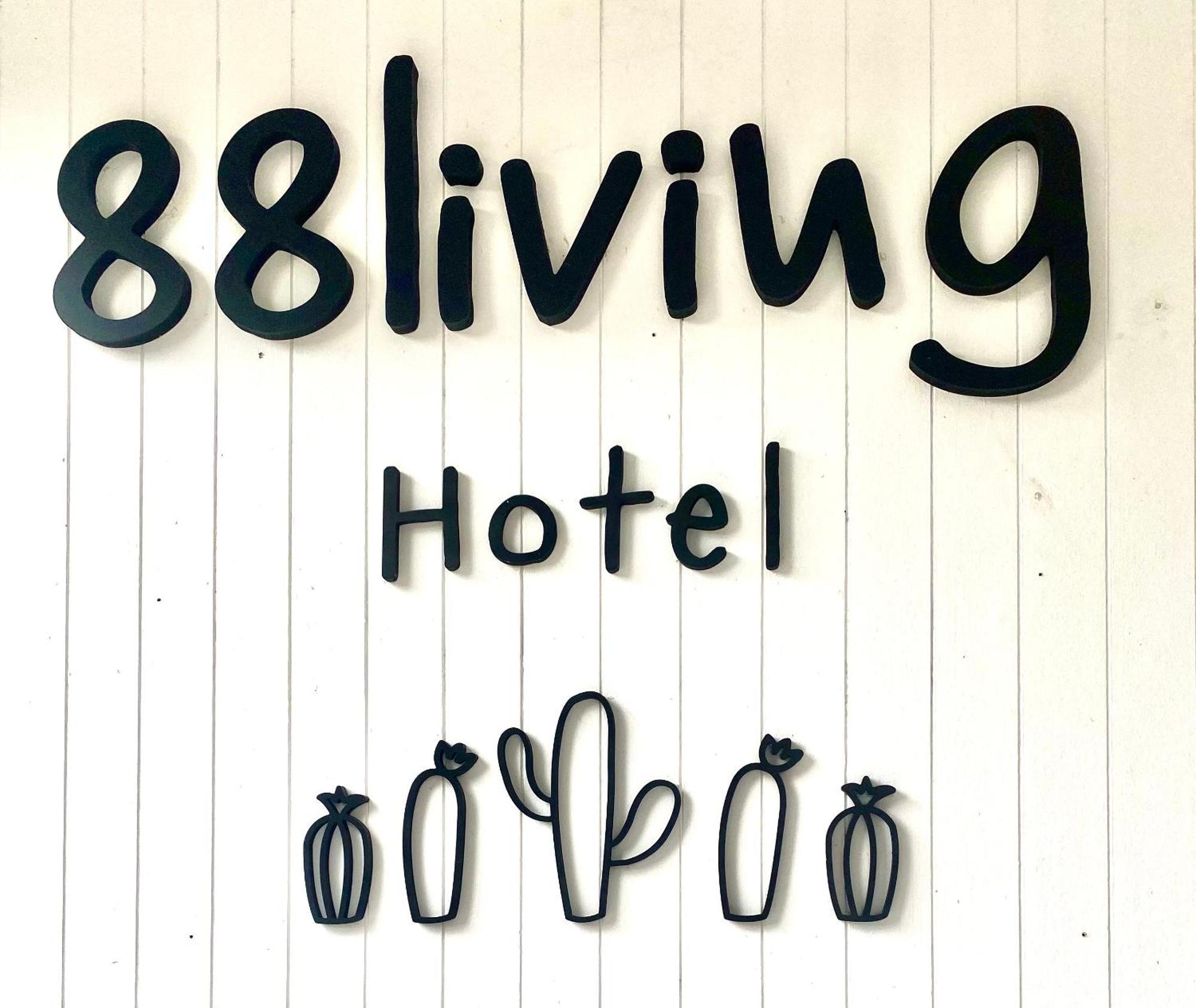 88 Living Aparthotel Bangkok Bagian luar foto